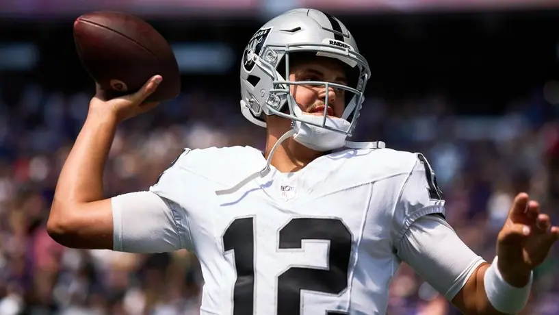 Raiders espera tener QB titular después del segundo juego de pretemporada