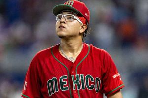 Julio Urías ¿Qué pasó con el pitcher mexicano y cuándo volverá a jugar?