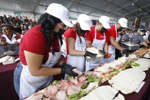 México rompe récord de la torta más grande del mundo ¡Cómo que ya dio hambre!