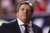 Miguel Herrera no seguirá como DT de Xolos; ya se despidió de sus jugadores