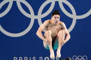 Osmar Olvera clasifica a las Semifinales de Clavados Trampolín 3m en París 2024
