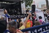 Aficionados del Real Madrid toman las calles de Londres y entonan cánticos previo a la Final