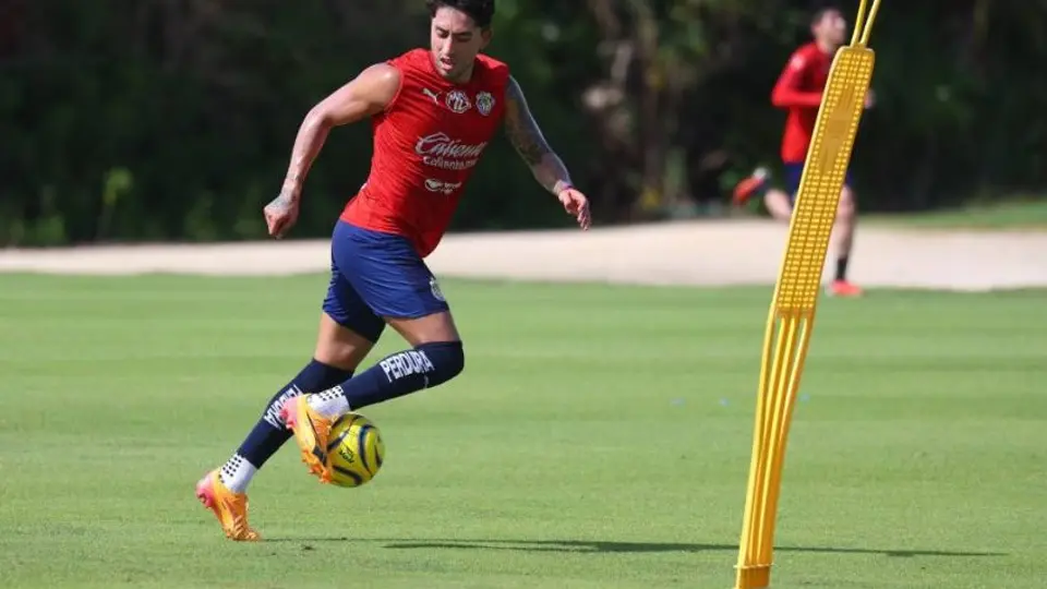 Omar Govea y Daniel Aguirre dan sus primeras palabras como jugadores de Chivas
