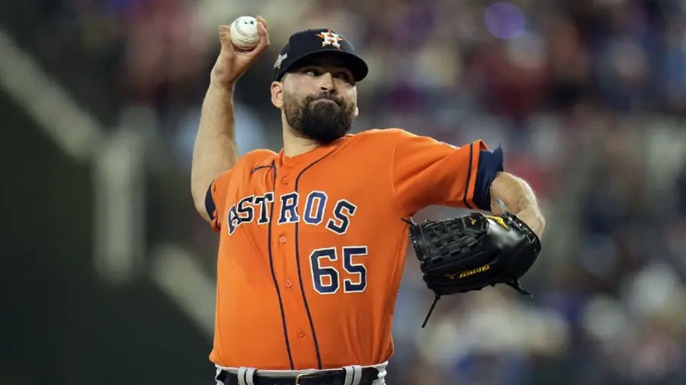 José Urquidy apunta a perderse la temporada con los Astros por una recaída