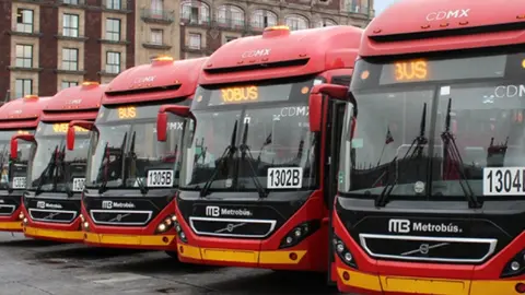 Metrobús CDMX y Trolebús Elevado reciben premio por ser de los mejores corredores del mundo