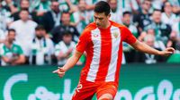 César Montes cumplió y debutó con el Almería en la Segunda División Española