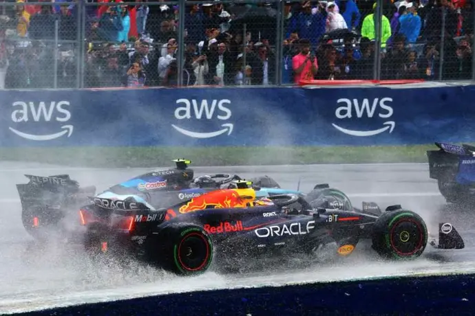 ¡Lo de siempre! Checo Pérez pide disculpas y promete regresar más fuerte tras el GP de Canadá