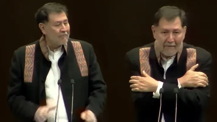 ¡Le ganó el sentimiento! Fernández Noroña llora al despedirse como diputado