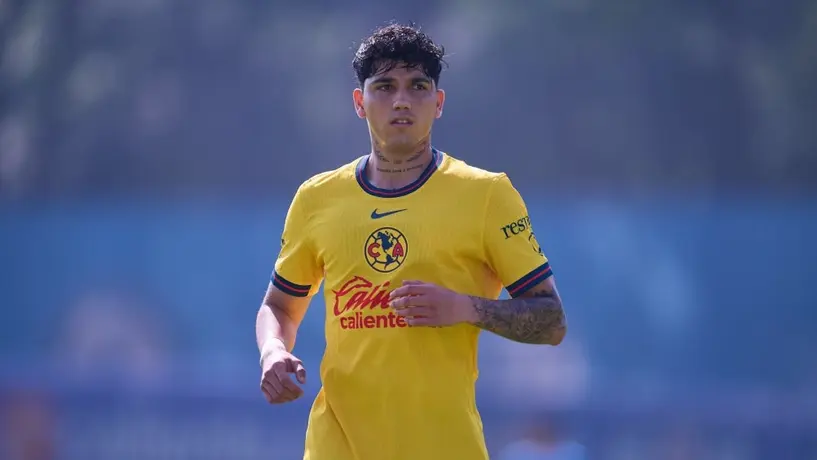 Kevin Álvarez volvió a la actividad con América en el Clásico Joven Sub 23