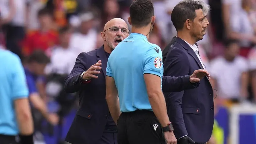 De la Fuente asegura que Kroos jugó gratis: “Ha sido una entrada de roja”