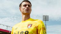 Kepa Arrizabalaga, nuevo compañero de Julián Araujo en Bournemouth