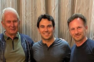 Helmut Marko desplaza a Checo Pérez y asegura que la mejor pareja de la F1 es la de McLaren