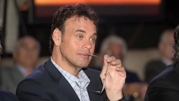 Faitelson explota tras festejo de 'Chicharito' Hernández en el Clásico Tapatío: 'Muy mal'