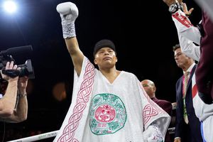 ‘Pitbull’ Cruz se declaró listo para tomar el lugar de ‘Canelo’ en el boxeo mexicano