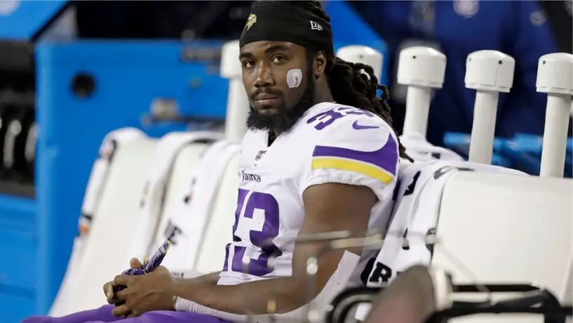 Dalvin Cook llega a los Dallas Cowboys a días de que arranque la temporada