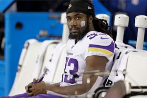Dalvin Cook llega a los Dallas Cowboys a días de que arranque la temporada