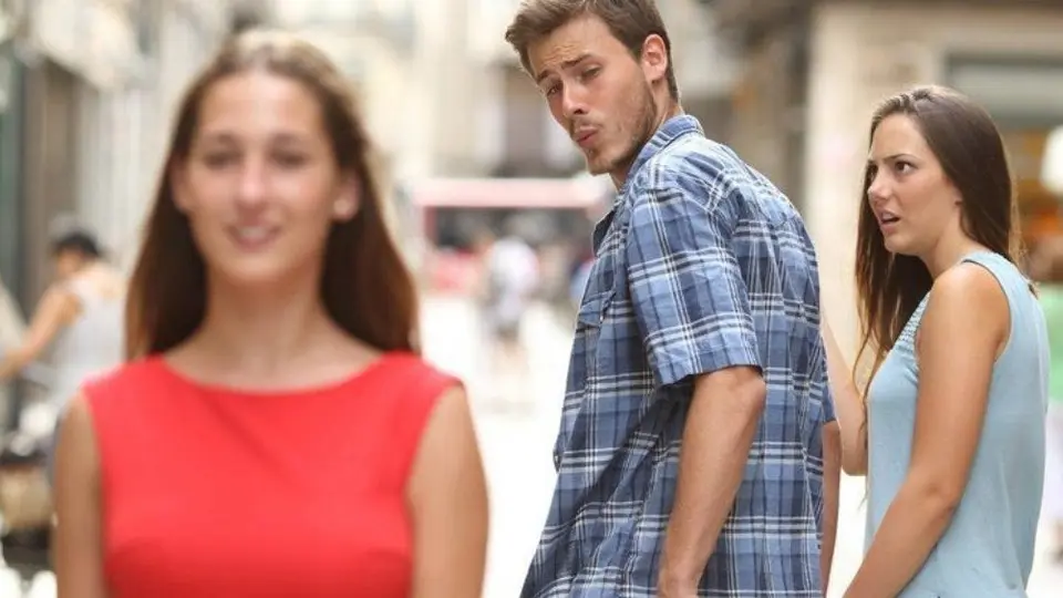 ¡La Inteligencia Artificial lo vuelve a hacer! Recopila y le da vida a los mejores memes de la historia