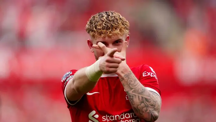 Premier League: Liverpool derrota al Tottenham en Anfield y sigue firme en el tercer puesto