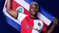 Santiago Giménez, clave en la adaptación de Jeyland Mitchell al Feyenoord