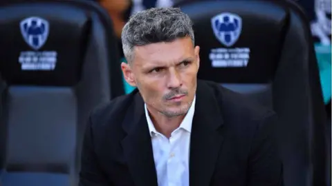 'Tato' Noriega asegura que aún no han tomado una decisión sobre el futuro de Fernando Ortiz