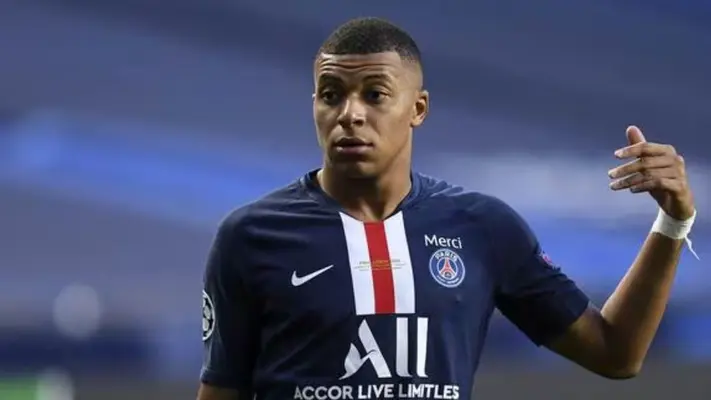 PSG deja en la banca a Kylian Mbappé y vence al Metz en la última fecha de la Ligue One