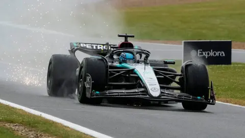 George Russell se lleva la pole en el GP de Gran Bretaña; Checo Pérez saldrá 19no