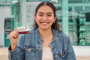 Beca Bienestar Benito Juárez 2024: Te decimos paso a paso cómo cambiar el NIP de tu nueva tarjeta