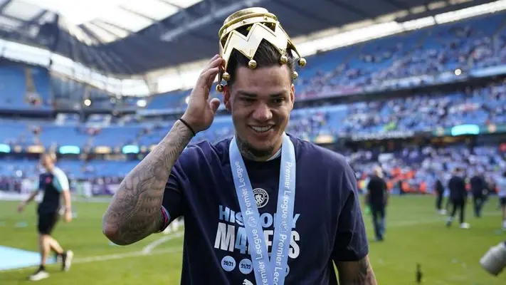 Brasil confirma la baja del portero Ederson para la Copa América