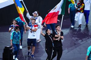 París 2024: Marco Verde y Nuria Diosdado, abanderados de México en ceremonia de clausura