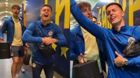 ¡Cero nervios! Igor Lichnovsky y Brian Rodríguez llegaron al Estadio Azteca con música y bailando