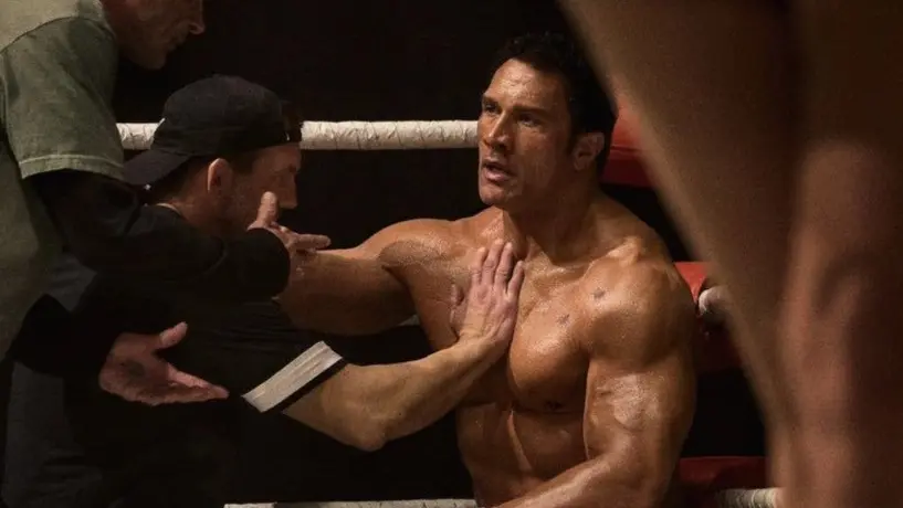 ¡Irreconocible! Primer vistazo a Dwayne Johnson ‘La Roca’ en su nueva película ‘The Smashing Machine’