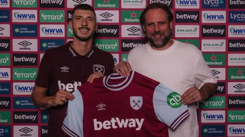 ¡Oficial! Guido Rodríguez es anunciado como nuevo jugador del West Ham