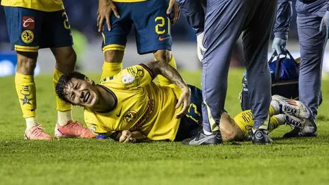 ¡Fuerte baja! Alejandro Zendejas sufrió lesión ante Gallos y apunta a perderse varias semanas