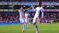 Chivas derrota a domicilio al Querétaro y consigue su primera victoria del AP24