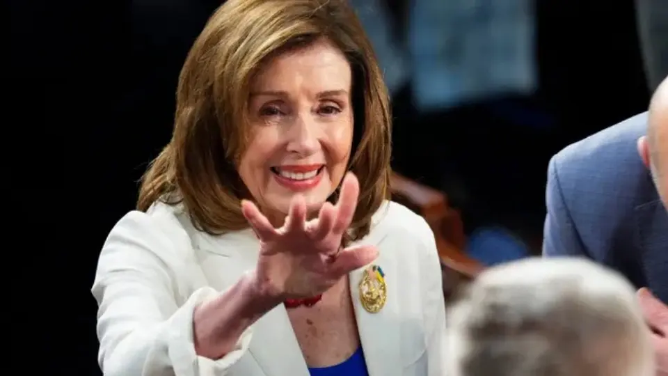 Nancy Pelosi declara que los democratas son reptilianos y de sangre fría