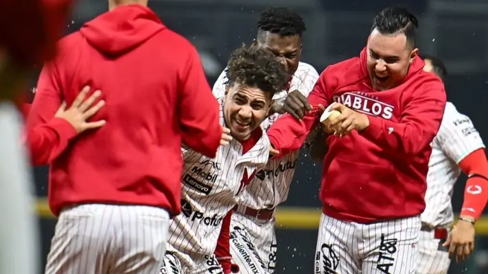 ¡A la Diabla, otra vez! Diablos Rojos deja tendido en el terreno a Conspiradores por 2do juego seguido