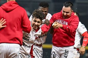 ¡A la Diabla, otra vez! Diablos Rojos deja tendido en el terreno a Conspiradores por 2do juego seguido