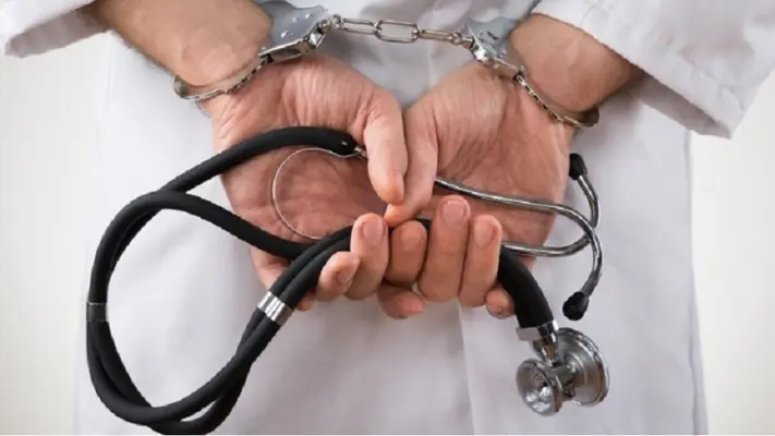 En Tabasco, niegan atención médica a un hombre con grave herida en el cráneo
