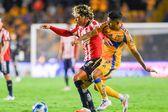 ¡Reparten puntos! Tigres y Chivas empatan en el volcán