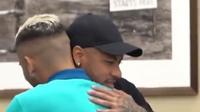 ¡De lujo! Neymar visita la concentración de Brasil previo a su debut en Copa América