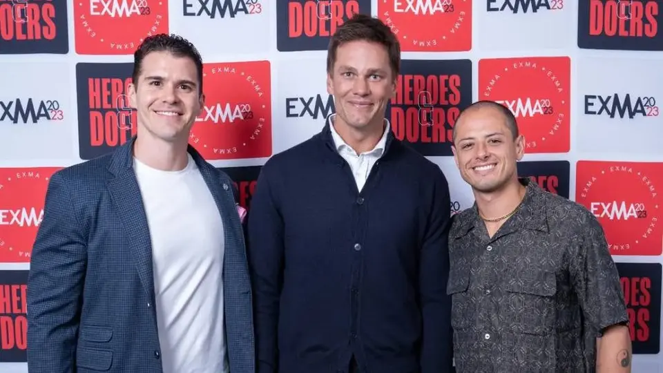 Cuestionan en ESPN a Sergio Dipp por amistad con Chicharito Hernández en vivo