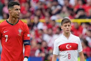 Cristiano Ronaldo ignoró a Arda Guler cuando el turco intentó saludarlo