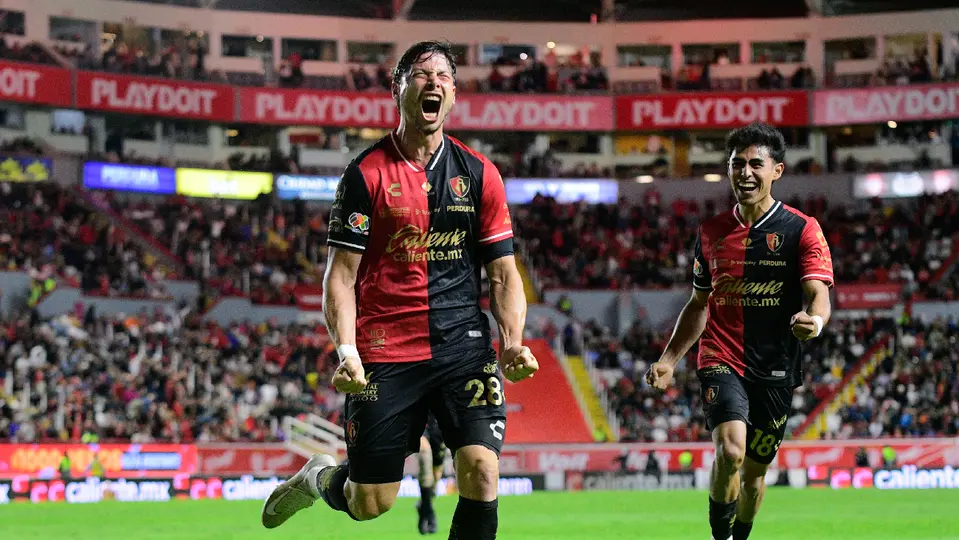 Manuel Capasso celebrando el segundo gol del Atlas ante Necaxa | IMAGO7