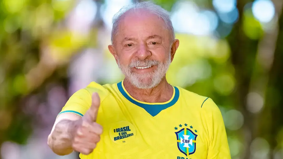 El Tribunal Superior Electoral de Brasil ordenó a Meta garantizar un tratamiento igualitario / FB: @Lula