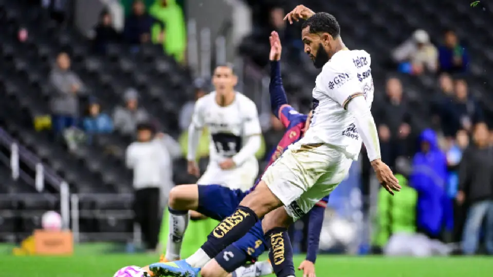 Juninho en el juego ante el Atlante | IMAGO7
