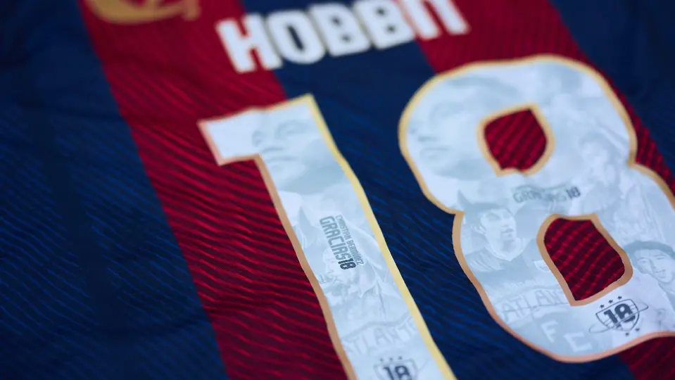 Camiseta especial para el Hobbit Bermúdez | X:@Atlante