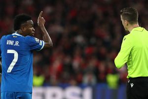 Infantino habló sobre los presuntos insultos en contra de Vinicius | AP