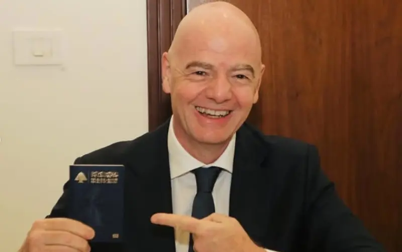 Infantino con su pasaporte libanés | INSTAGRAM: @gianni_infantino