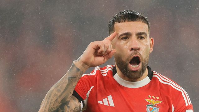 Otamendi tuvo un curioso momento con Vinicius en la Champions League | AFP