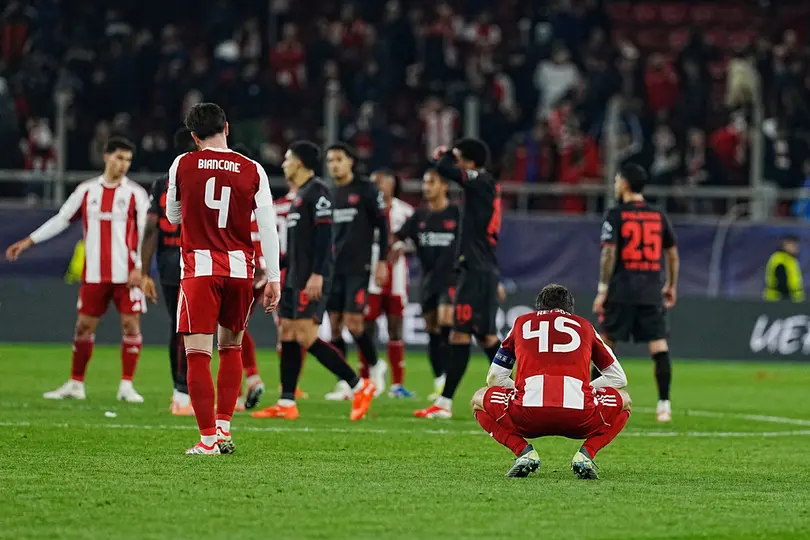 Bayer Leverkusen derrota a Olympiacos en la Ida de los Playoffs de la Champions League I AP